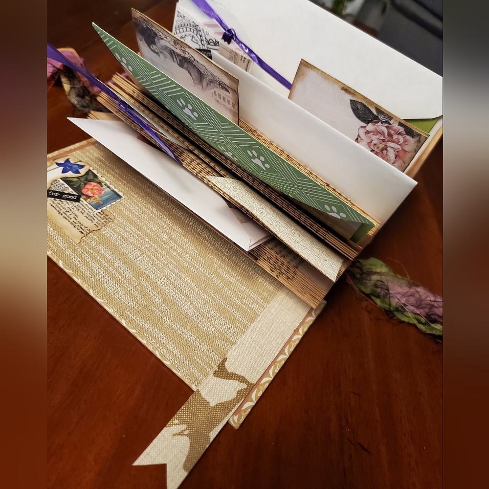 😀 HAND CRAFTED altered book junk journal, card holder vintage - Picture 4 of 17